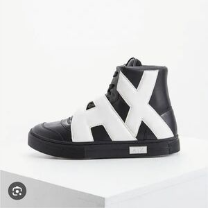 NIB Armani Exchange Black and White High-Top Sneakers SIZE 7 WOMEN